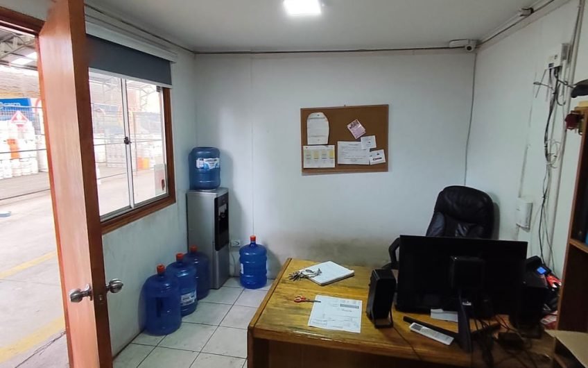 GALPÓN INDUSTRIAL ARRIENDO QUINTA NORMAL 900 M2