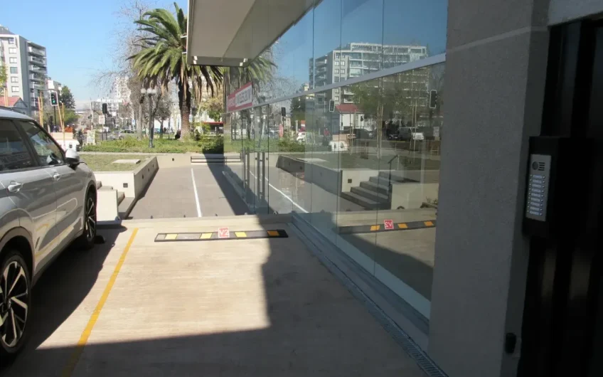 LOCAL COMERCIAL LOS LEONES  PROVIDENCIA 280 M2 ARRIENDO