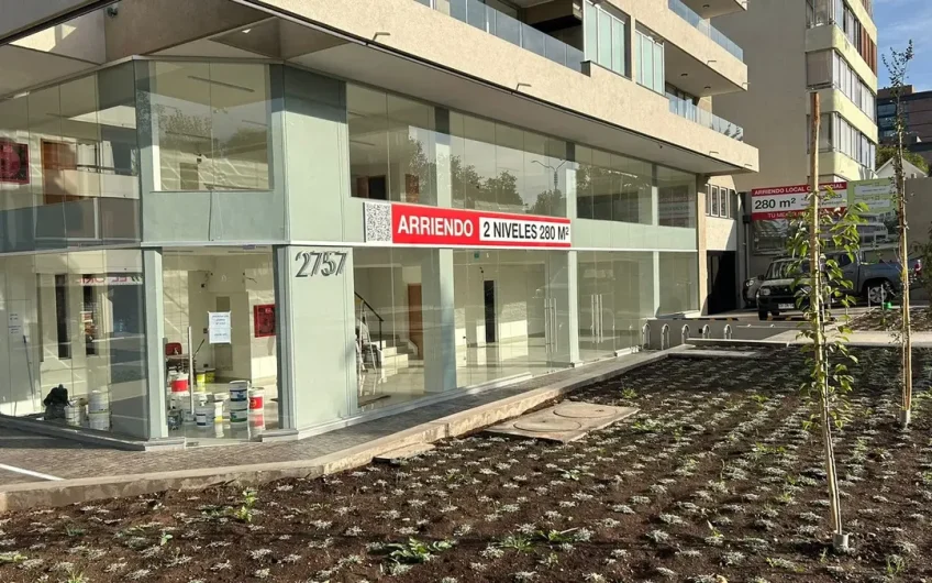LOCAL COMERCIAL LOS LEONES  PROVIDENCIA 280 M2 ARRIENDO