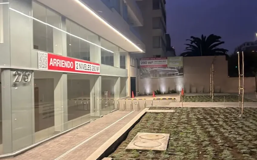 LOCAL COMERCIAL LOS LEONES  PROVIDENCIA 280 M2 ARRIENDO