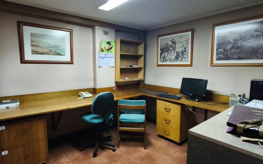 LOCAL COMERCIAL Y OFICINA  SANTIAGO