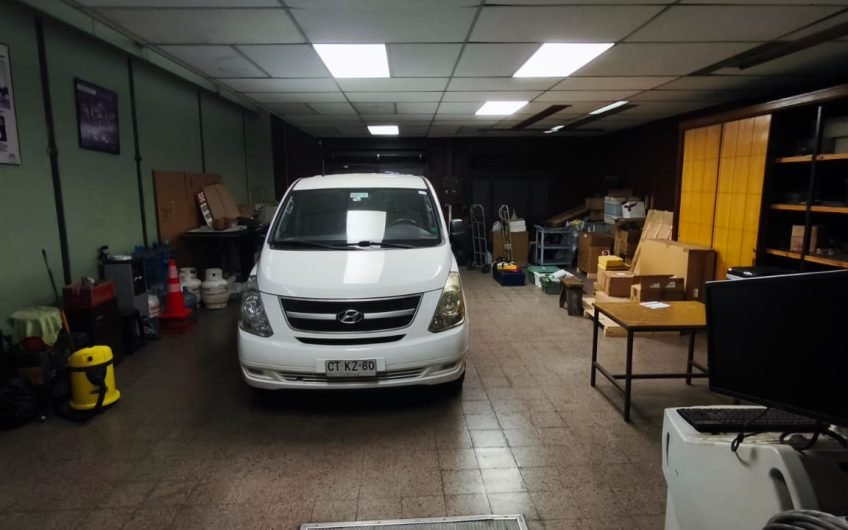 LOCAL COMERCIAL Y OFICINA  SANTIAGO