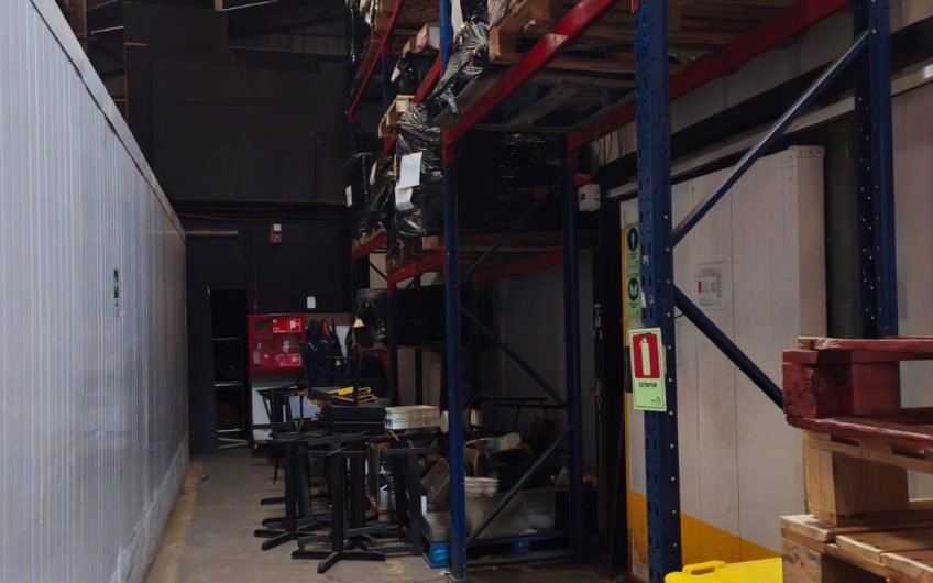 PROPIEDAD INDUSTRIAL VENTA  EN PARQUE INDUSTRIAL LA REINA